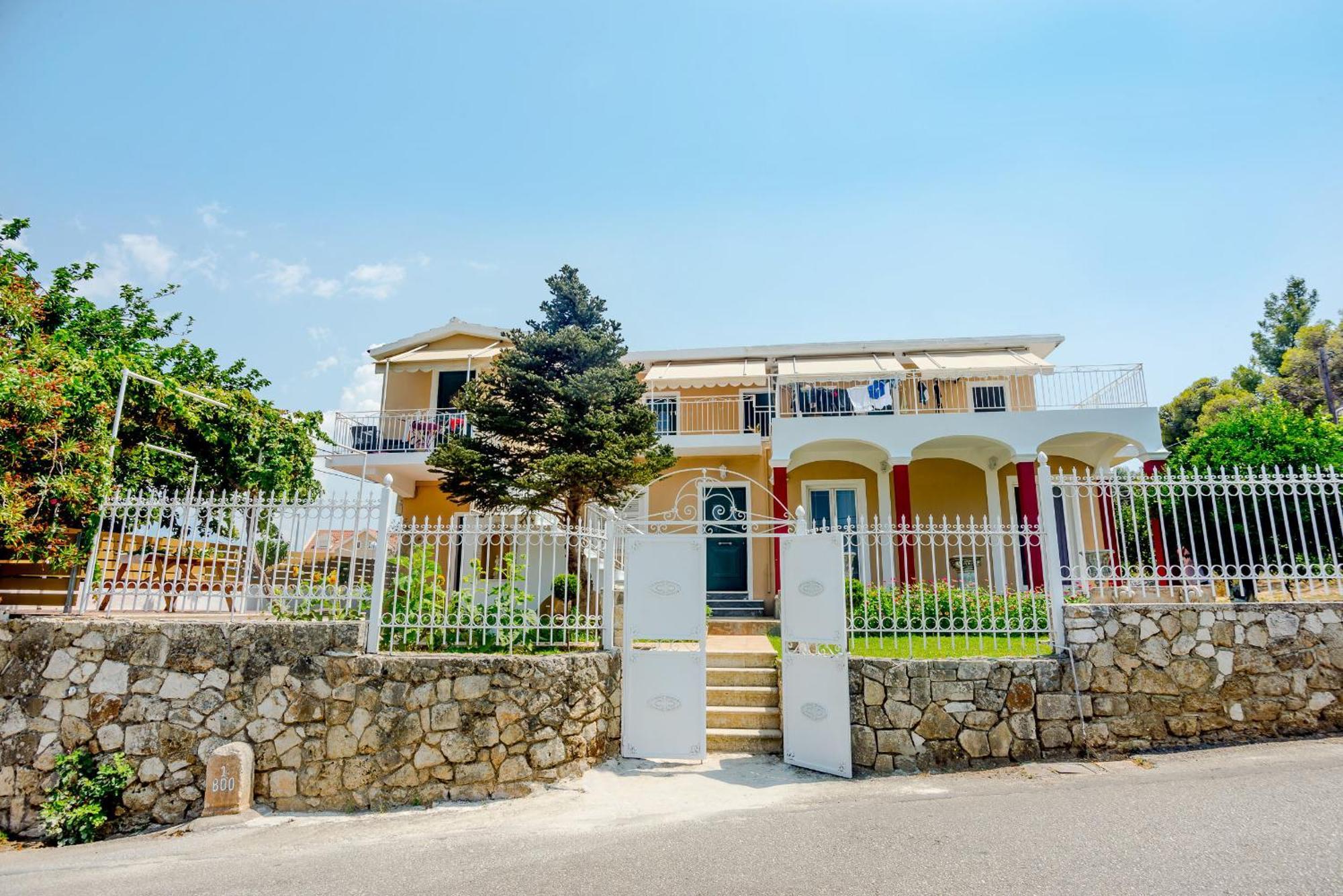 Apollo Retreat Apartment Argostoli  Exterior photo
